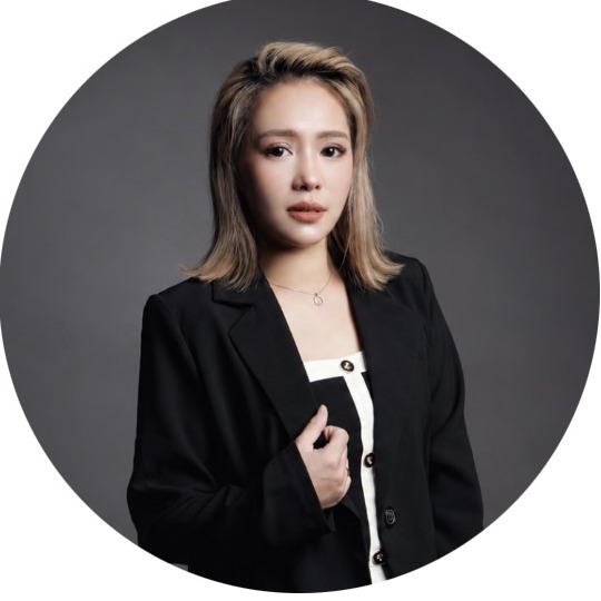 李芓萱老師的人物照